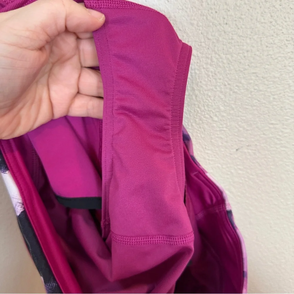 Lululemon Run Speed Short Pink 4-way Stretch Raspberry Blooming Pixie Women’s 10